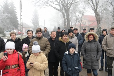 “Csak remélni tudom, hogy jól sejtem: ennek a kétszázezer embernek, akik életük virá…